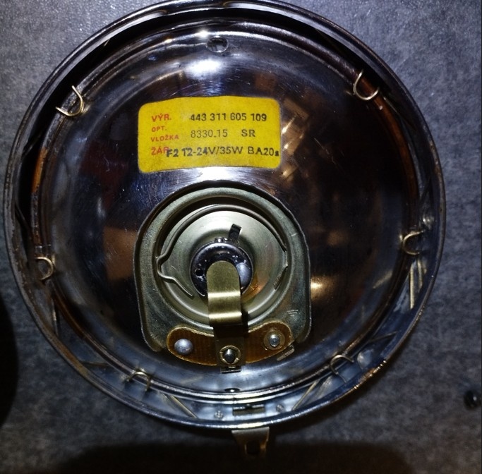 Pomocný světlomet 135mm - 2