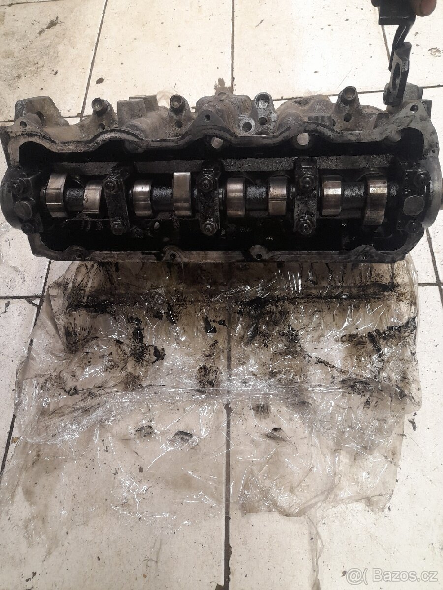 Hlava motoru 1.9 TDI 66/81 kw - 2