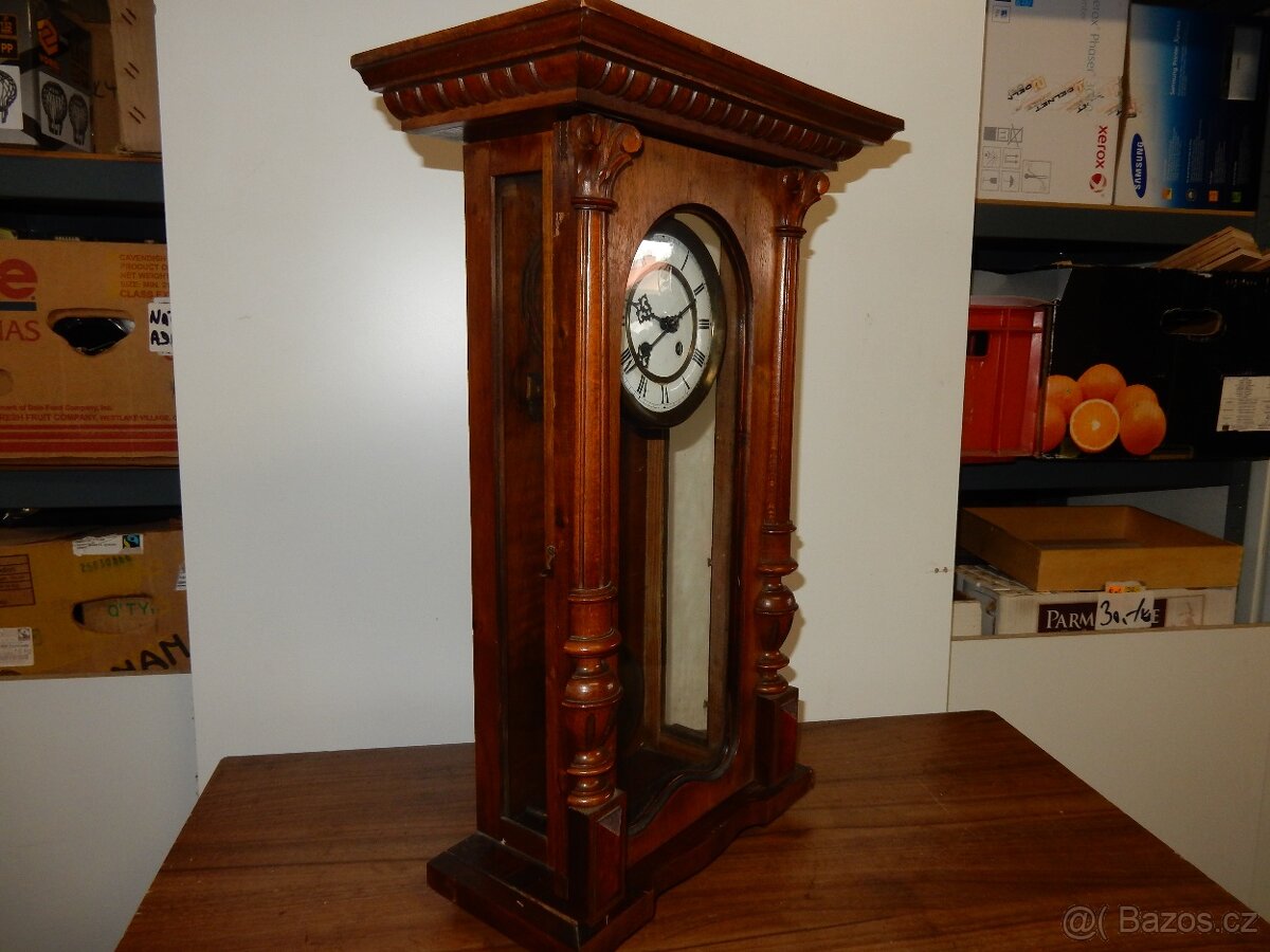 Starožitné hodiny pendlovky - 2