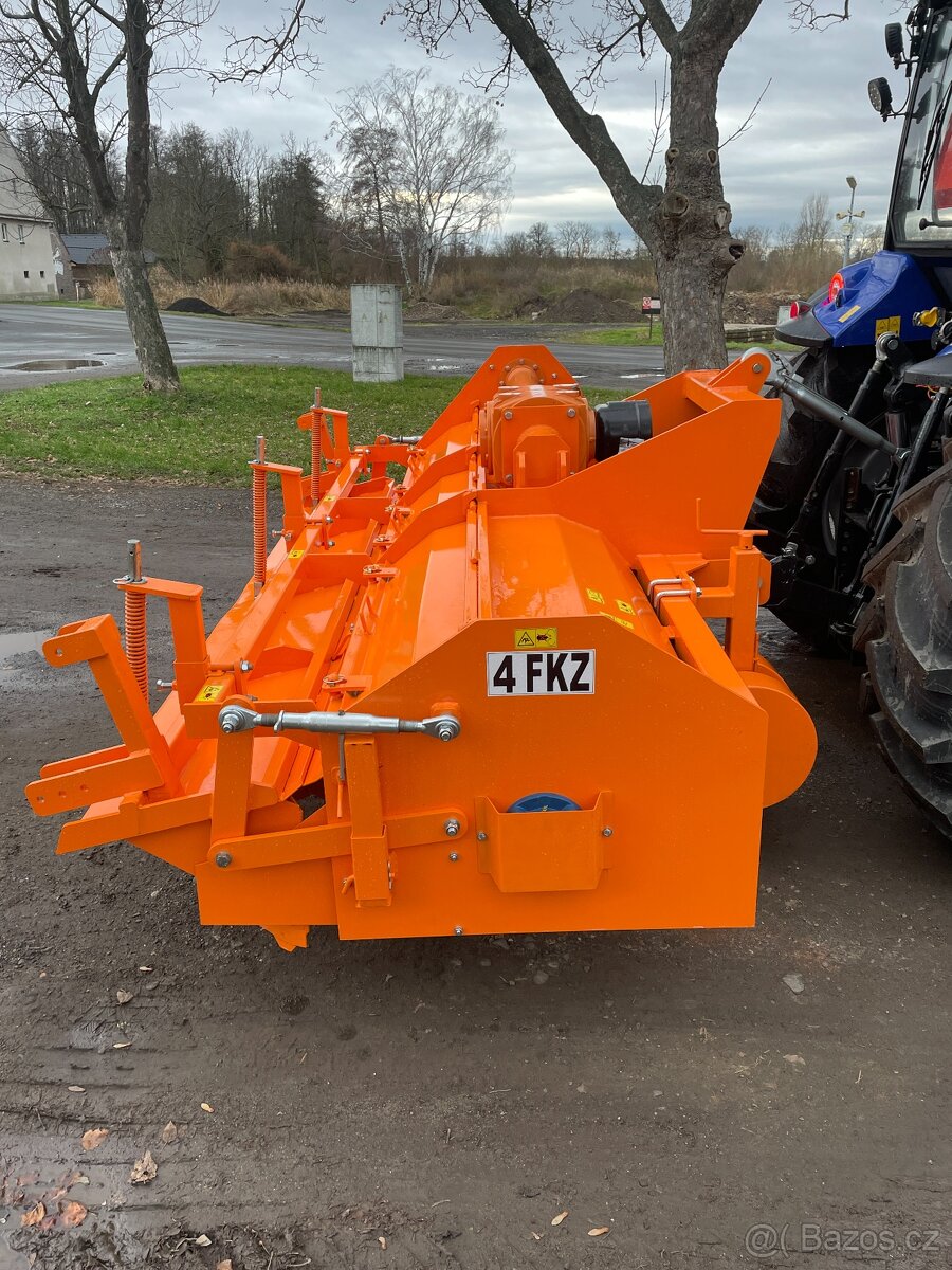 Hrůbkovací (hrobkovací) fréza 4FKZ - 2