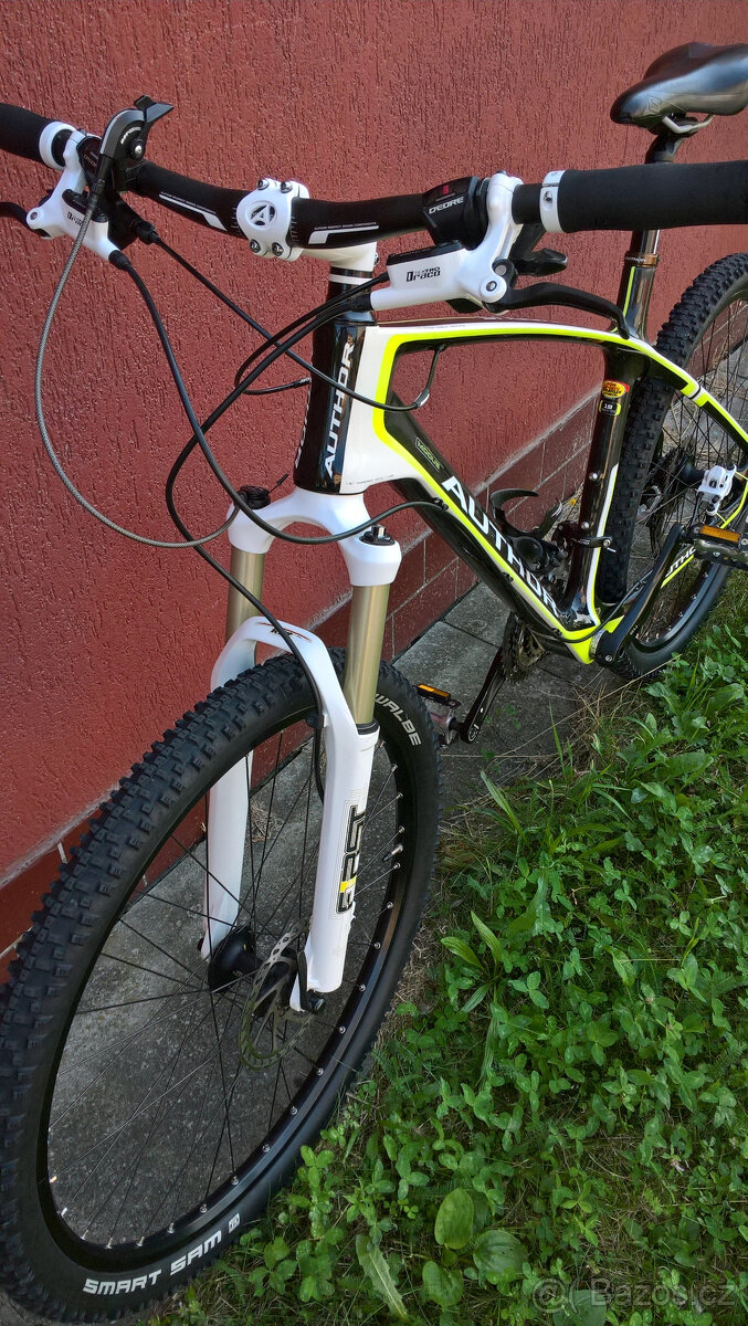 KARBONOVÝ AUTHOR 26 rám L - 2