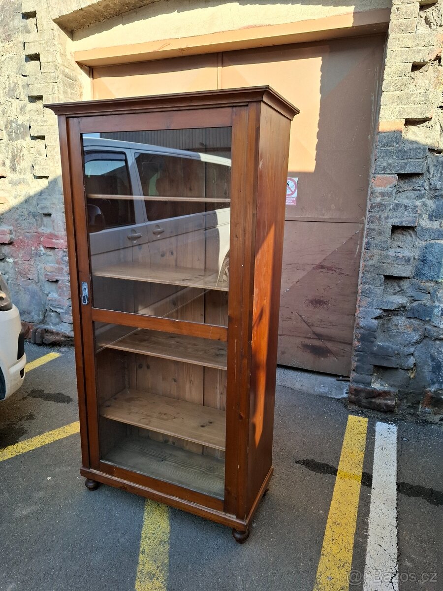 Starožitná dřevěná vitrína - skleník - 2