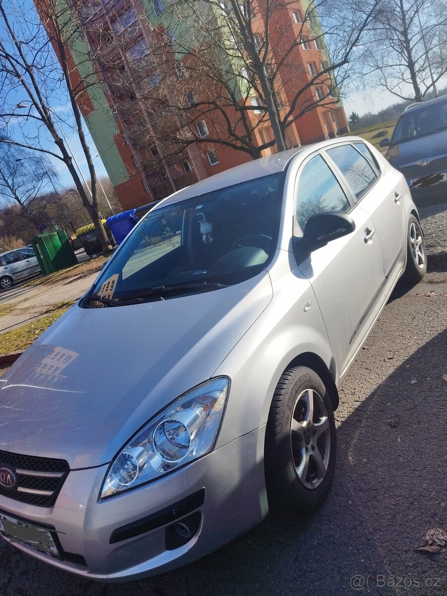 Kia ceed 1.4 80kw + LPG - 2