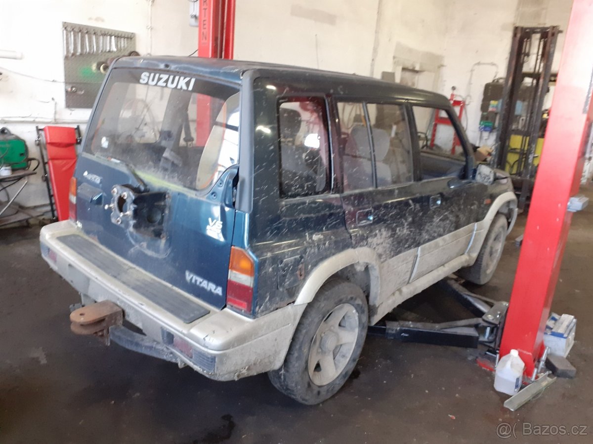 4x4 SUZUKI GRAND VITARA 2.0 V6 DILY - 2