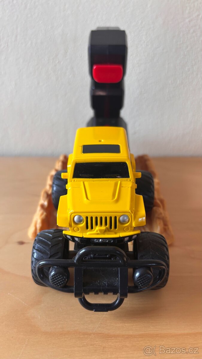 vystřelovací auto - 2