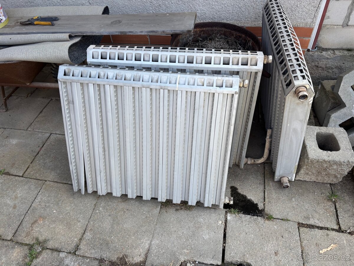 Radiátory 70 cm - 2