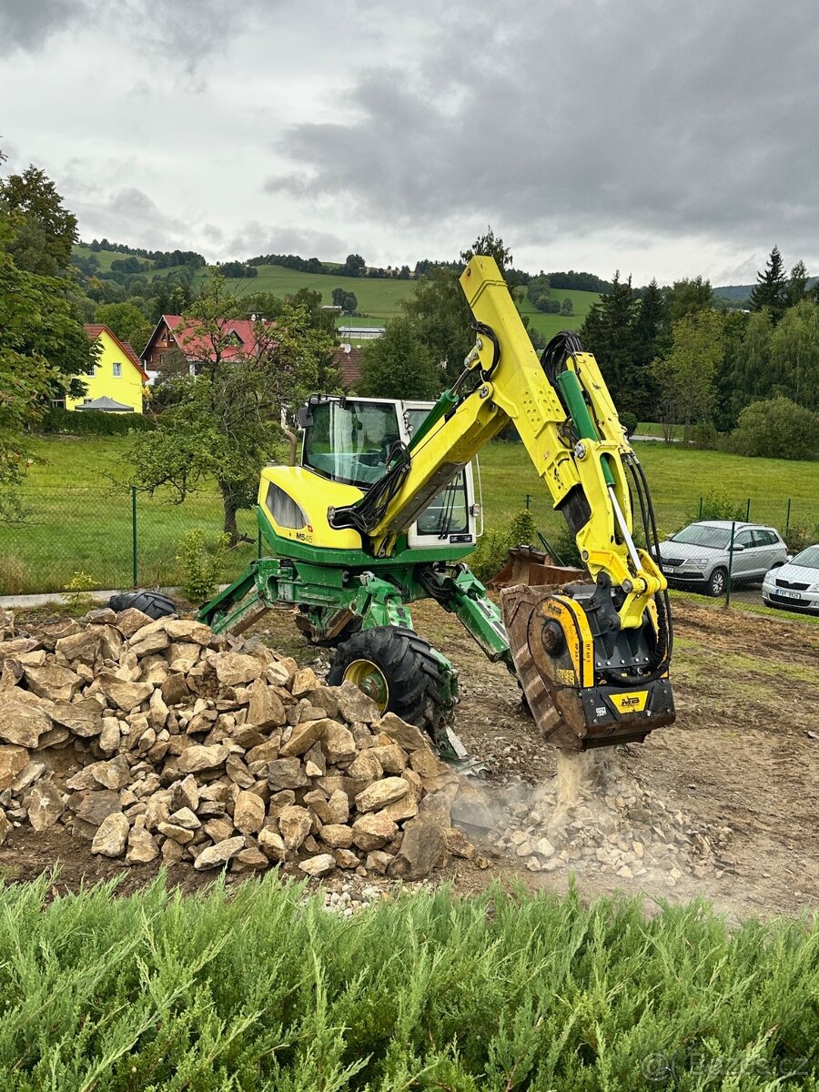 Drticí lžíce MB Crusher - 2