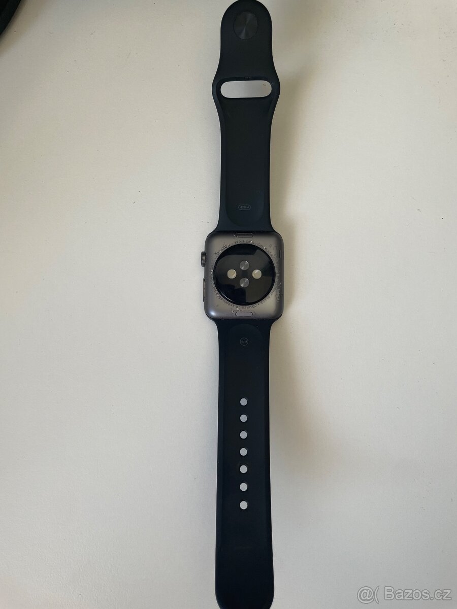 Apple Watch 3 42mm - 2
