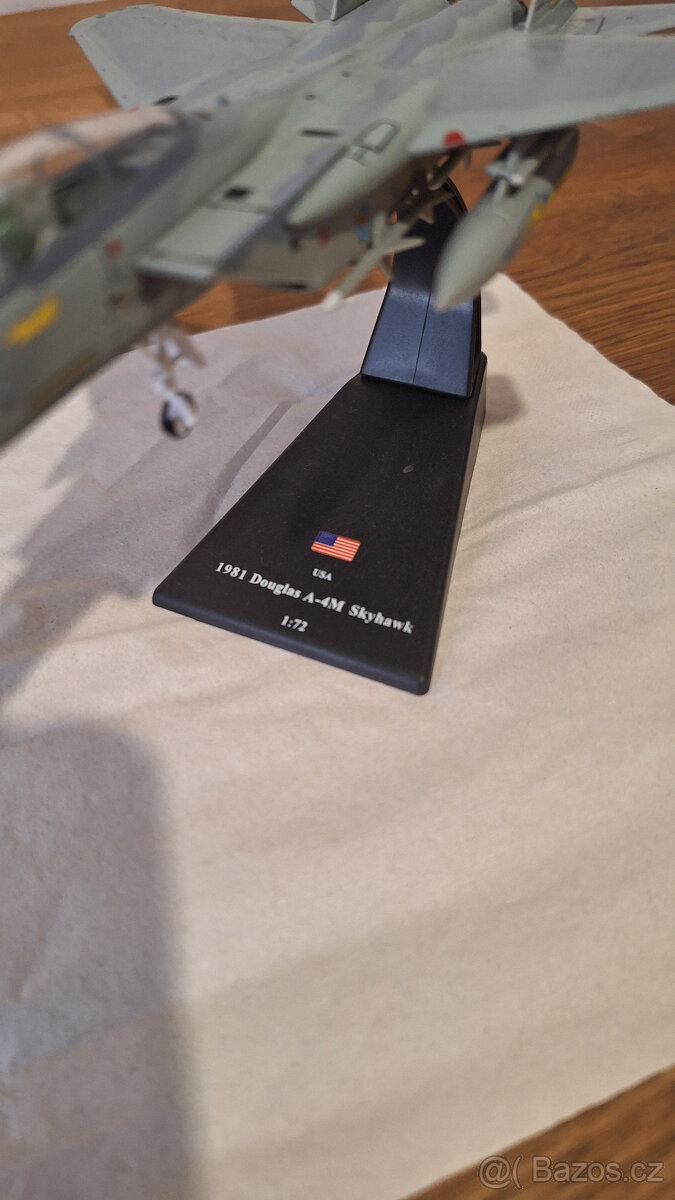 Kovový model letadla v měřítku 1:72 / 41 - 2