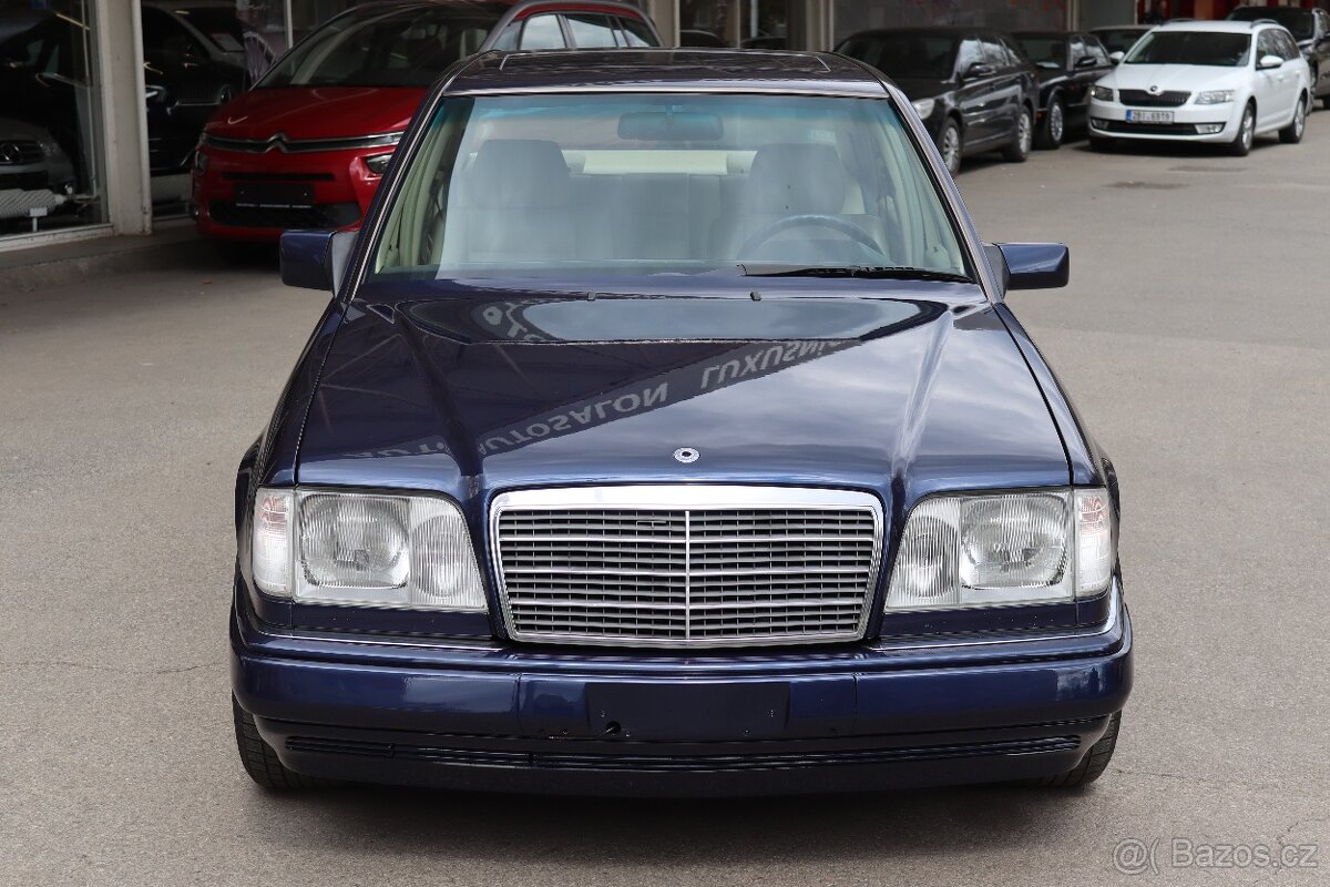 MERCEDES-BENZ 124 E420 205kW - 2