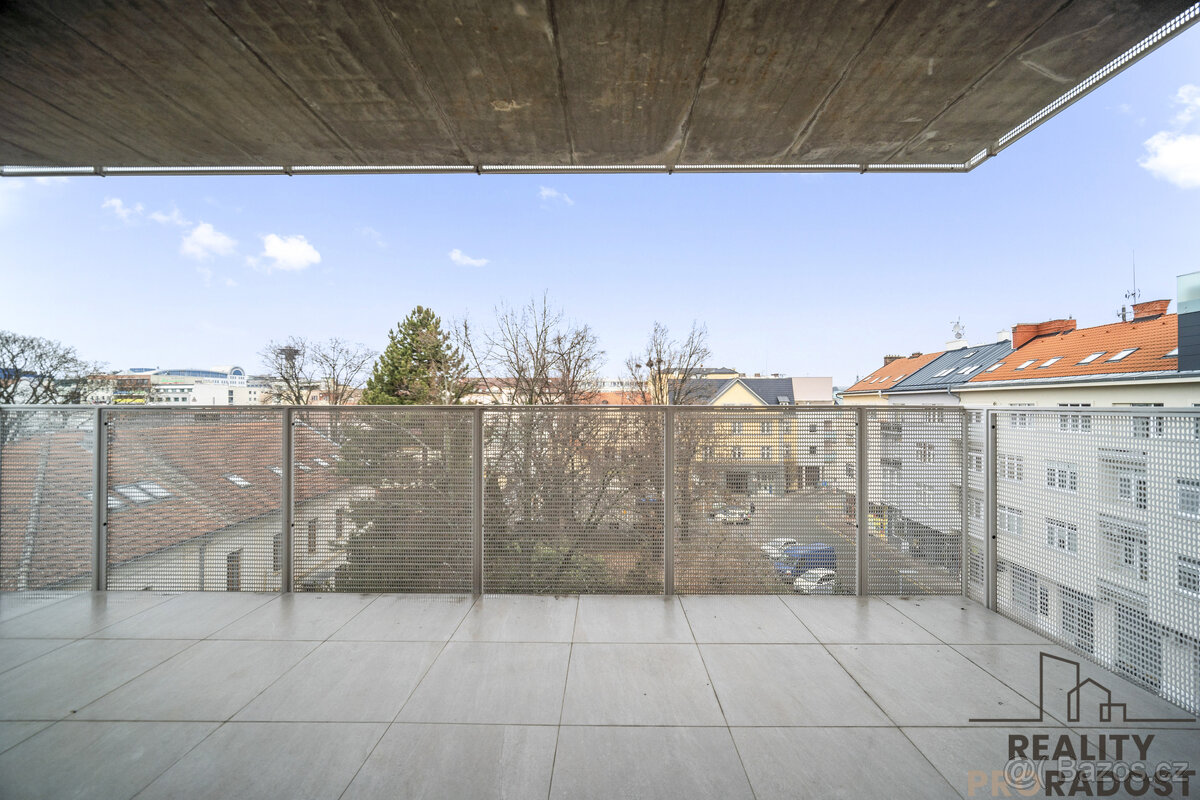 Prodej bytu 4+kk, 118 m2, Pardubice - 2