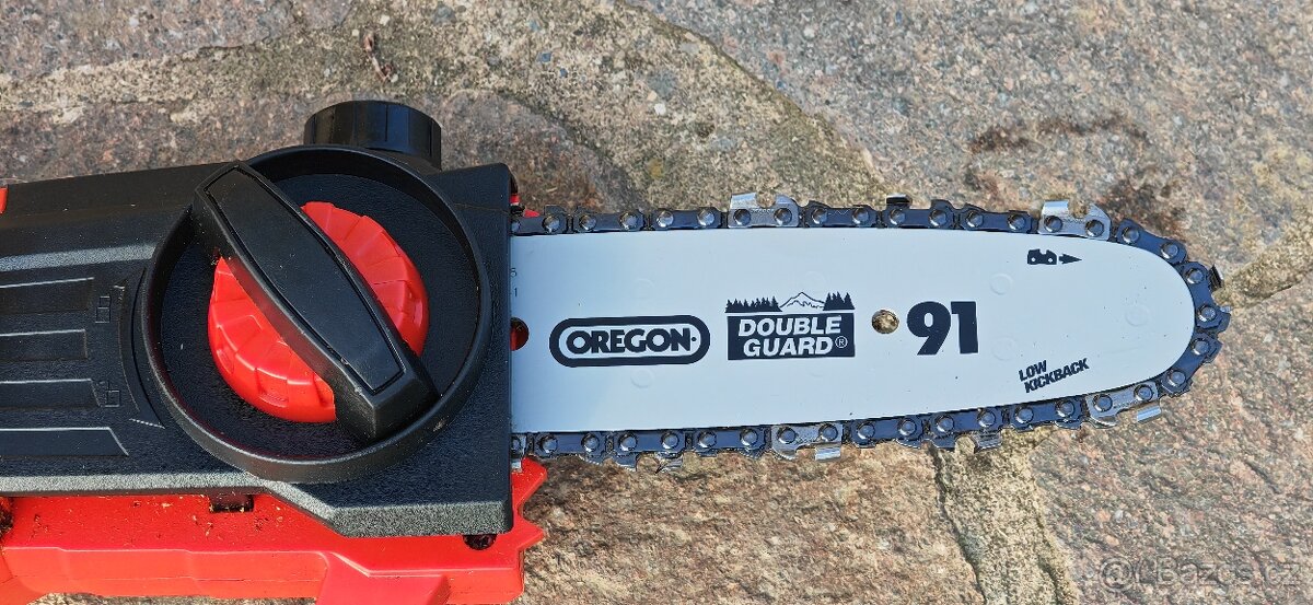 Vyvětvovací aku pila - 2