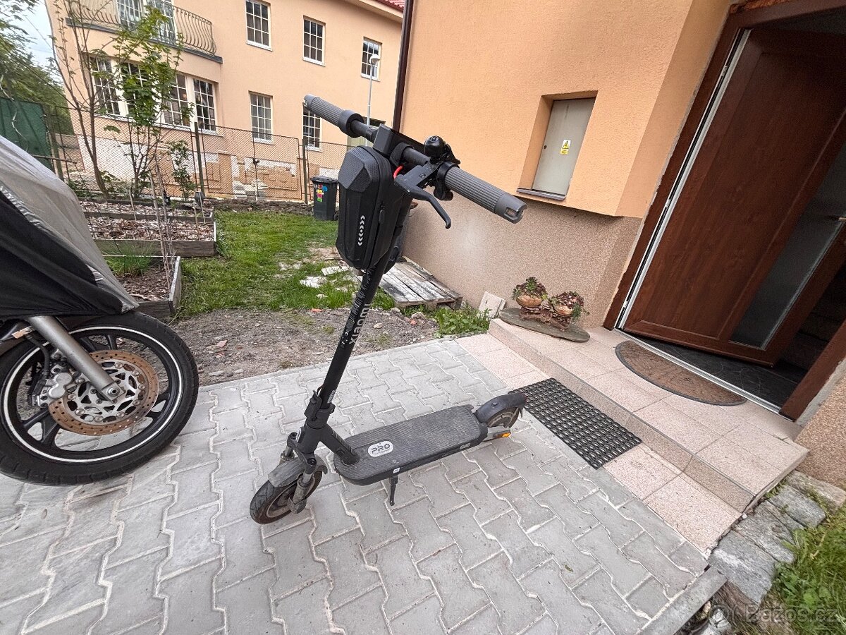 Elektrická koloběžka xiaomi 5 pro - 2