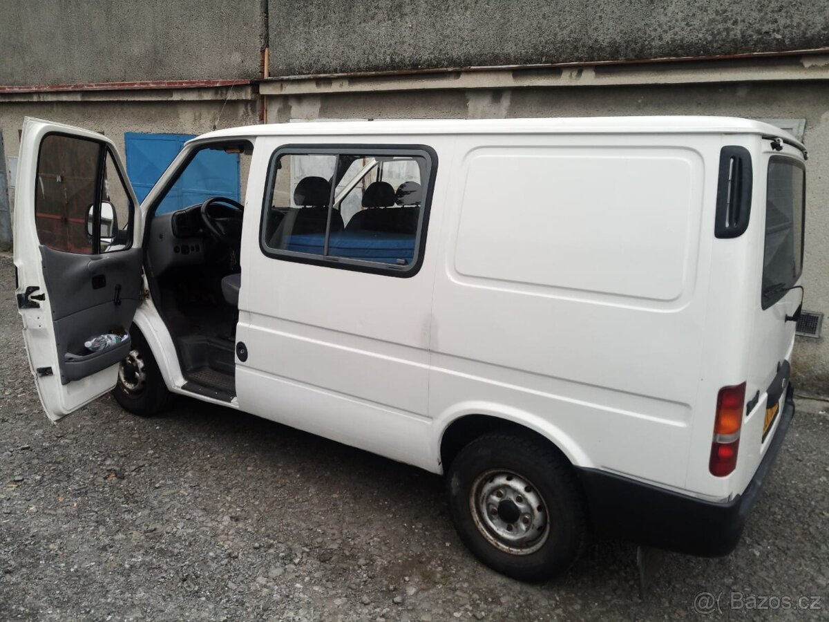 Ford tansit 2.5d - 2