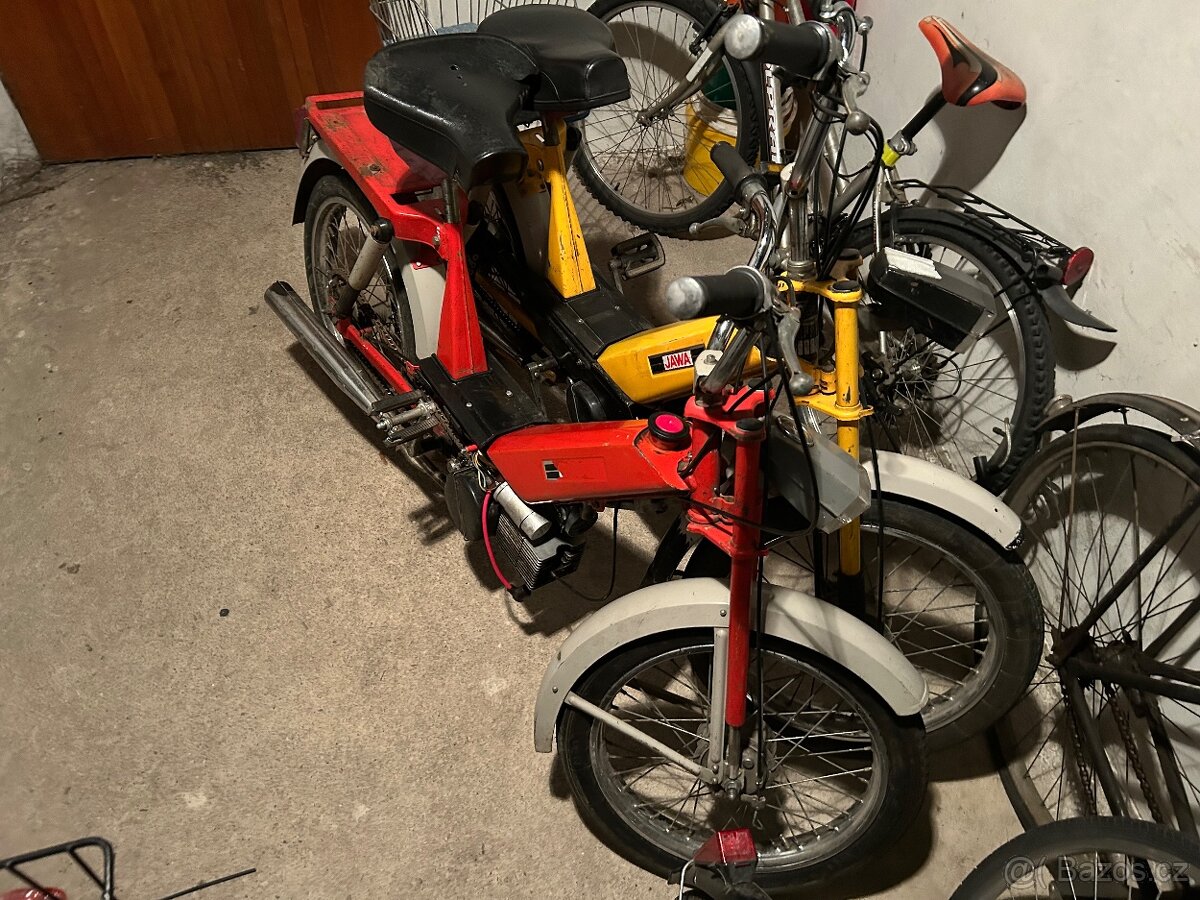 Babetta 207.200 červená - 2