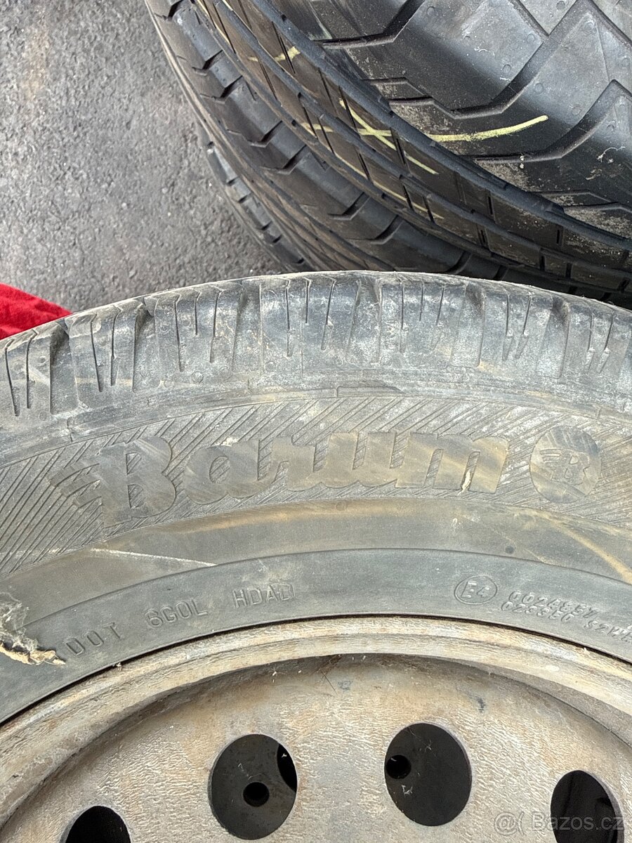 Kola renault trafic Barum 215/65 R16 - 2