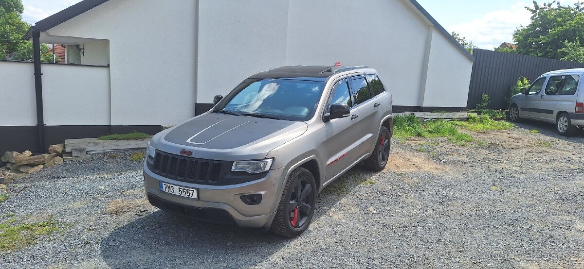 JEEP GRAND CHEROKEE OVERLAND 3.0 CRD, ODPOČET DPH(KEYLESS)