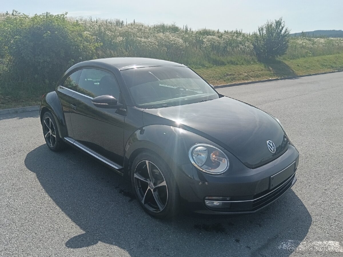 VW BEEATLE 1,6 tdi - 2