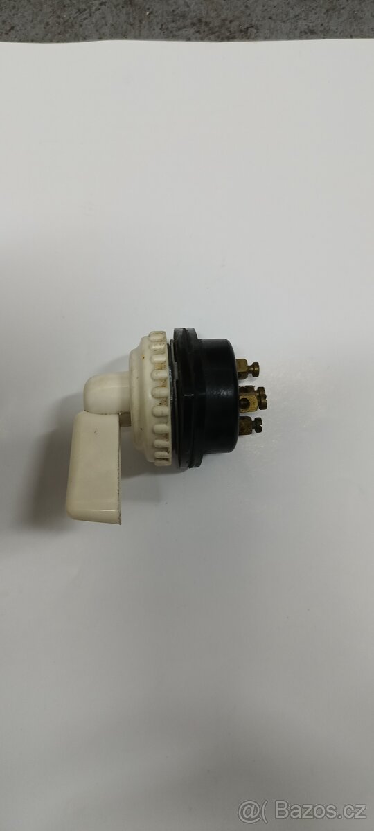 Přepínač směrovek V3S, Zetor, Tatra - 2