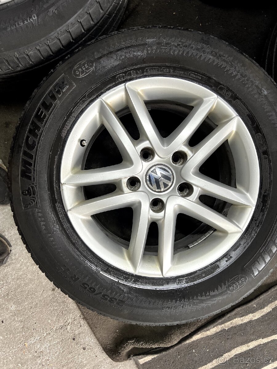 Letni sada VW Touareg 5x130, 235/65 R17 ET55
- 2
