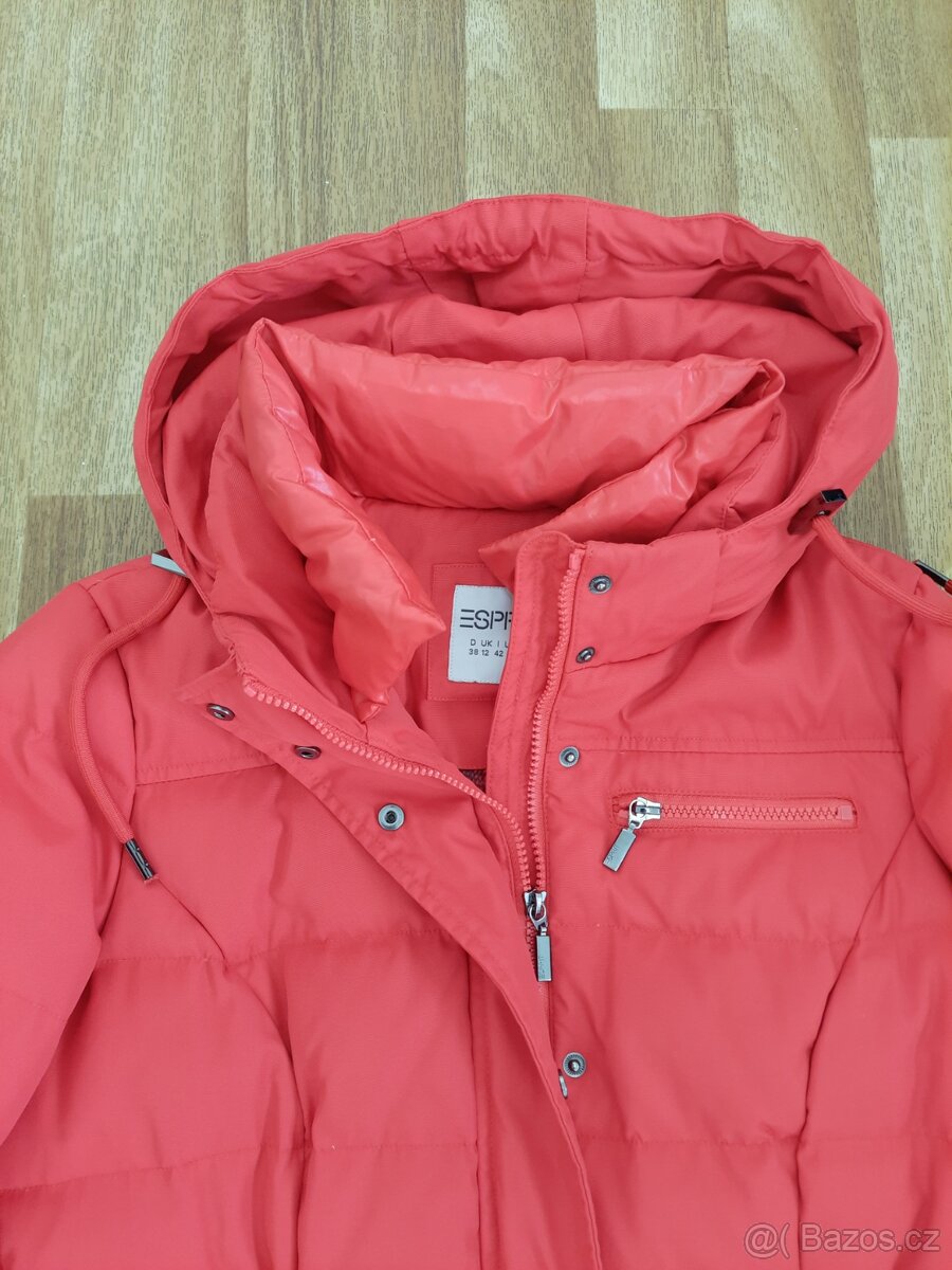 Zimní bunda Esprit vel.38 - 2