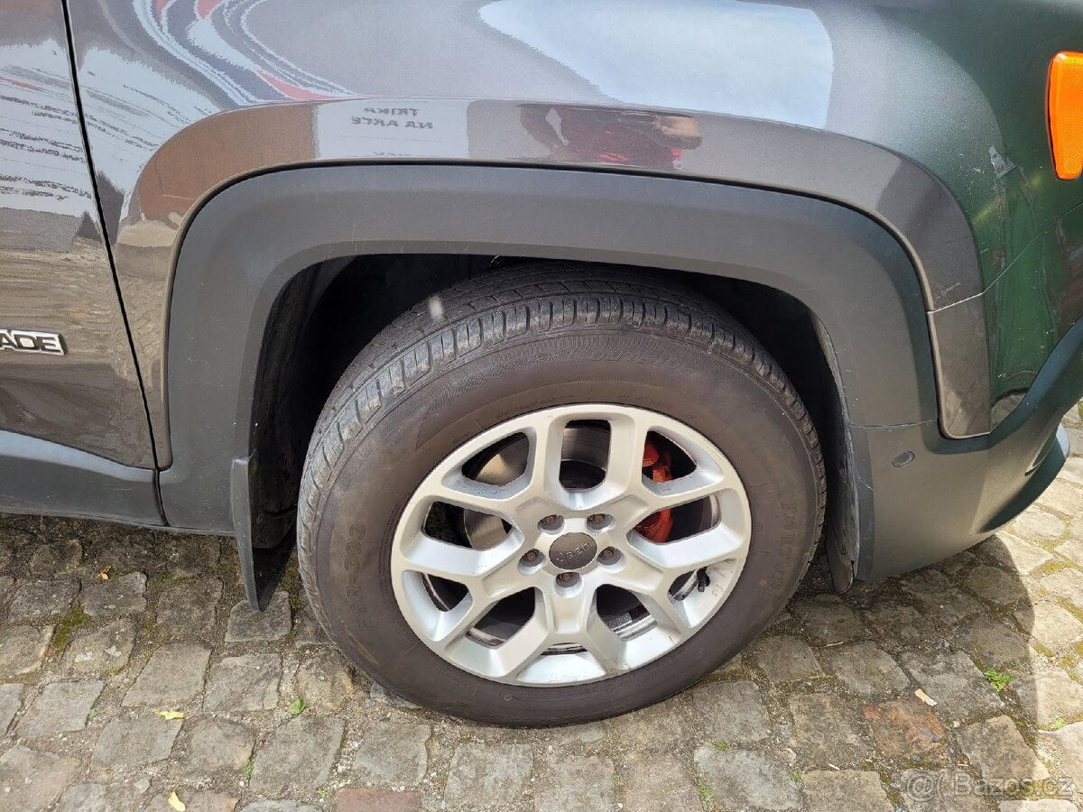 Original R17 kola Jeep Renegade + senzory - 2