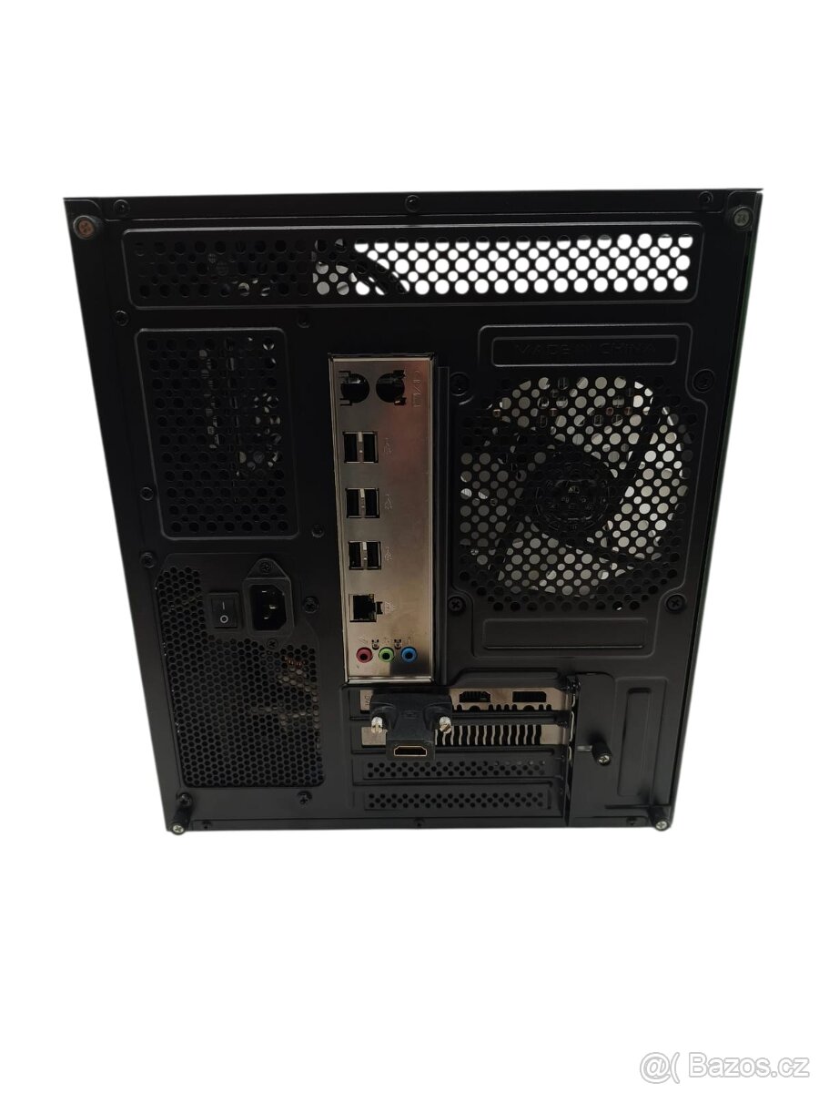 PC Intel Gaming akvarium ( 12 měsíců záruka+Faktura ) - 2