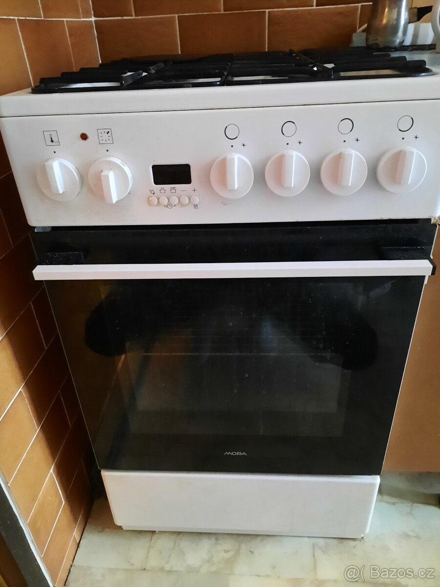 Prodám kombinovaný plynový sporák, trouba elektrická - 2