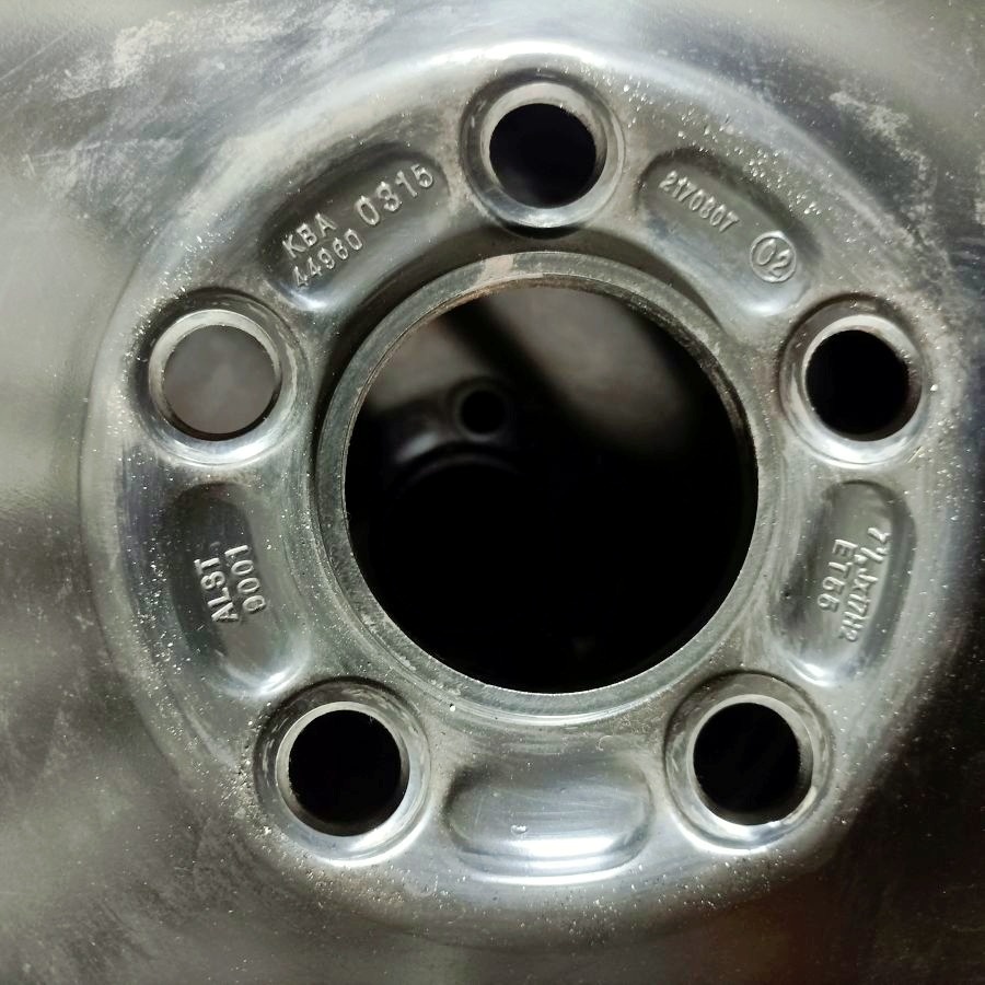 17" plechová kola – 5x108 – 7,5J x 17" ET55 - 2