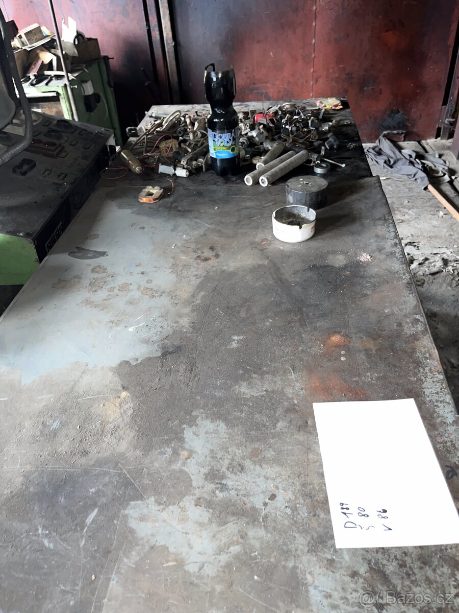 Ponk / dílenský stůl č.4 - 2