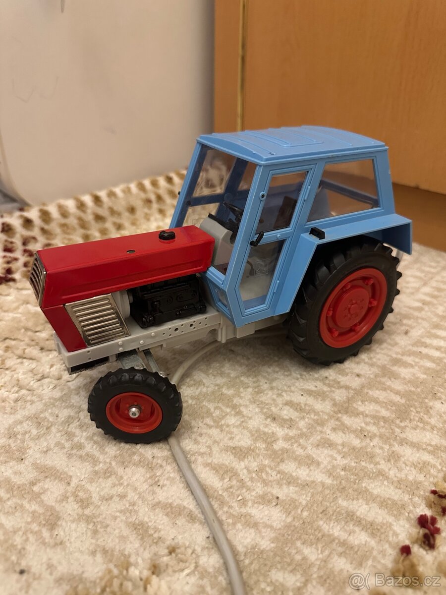 RETRO TRAKTOR ZETOR CRYSTAL KDN - 2