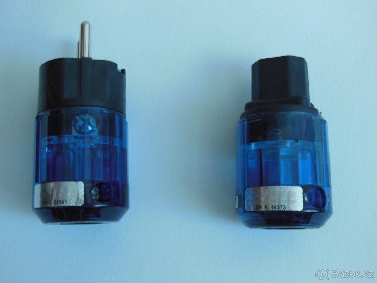Prodám napájecí konektory OYAIDE - 2