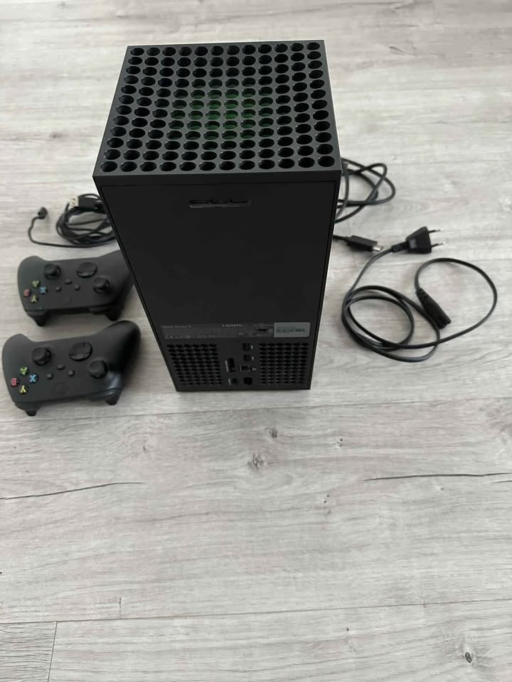 Xbox Series X 1TB SSD Carbon - 2