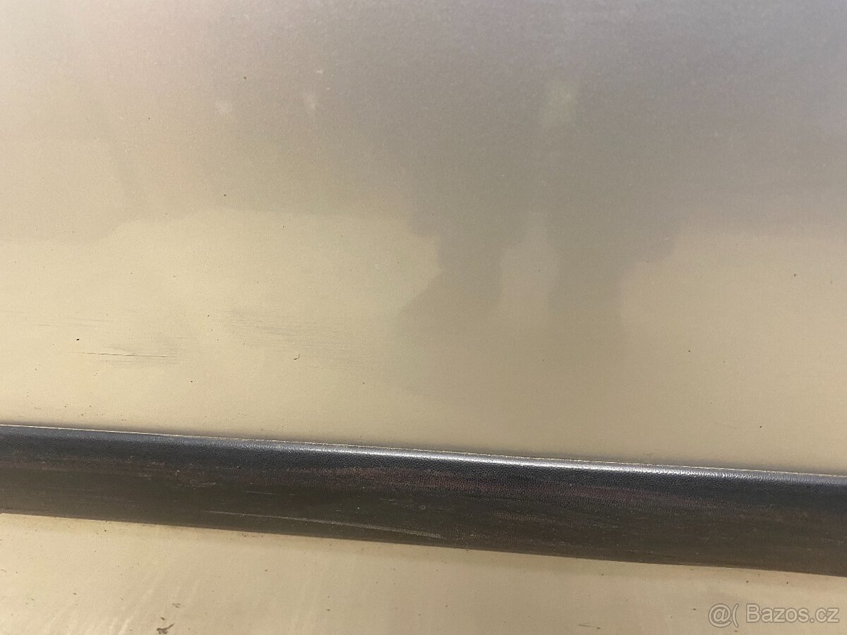 ŠKODA ROOMSTER 2006-2015 - LEVÉ PŘEDNÍ DVEŘE 9102 - 2