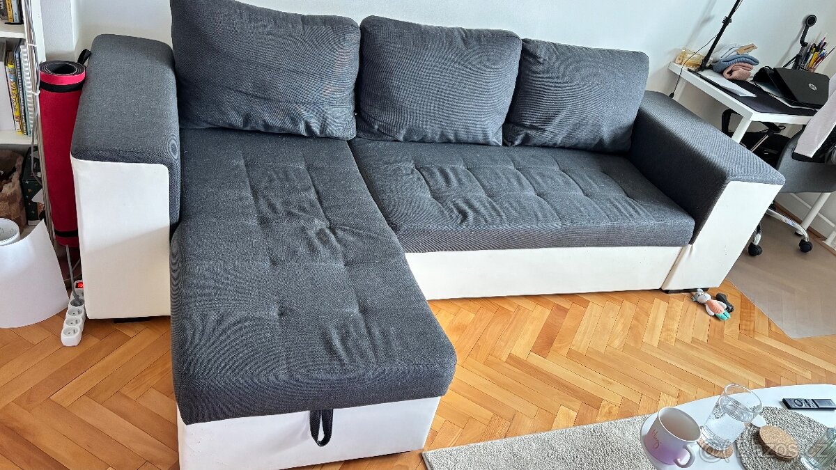 Rozkládací gauč - 2