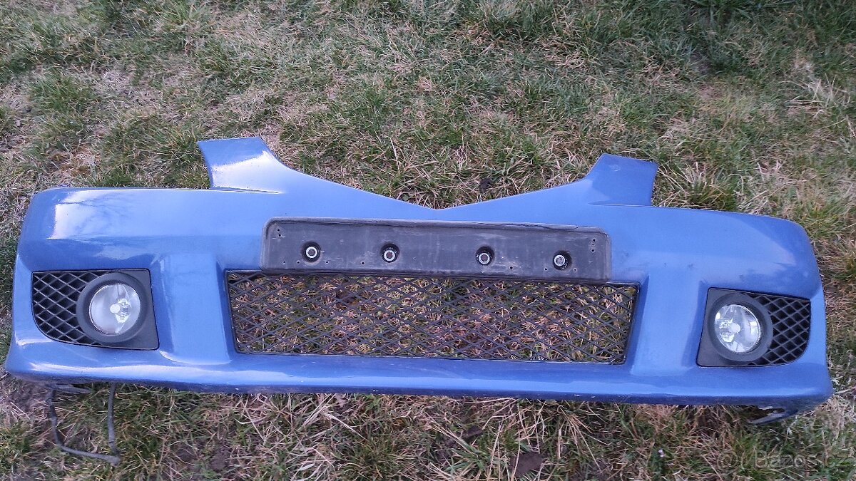 Daruji přední nárazník Mazda Premacy - 2