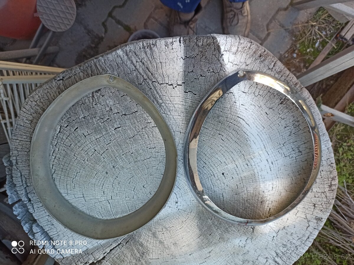 FORD Taunus G73, G 93 - Rámečky reflektorů - 2