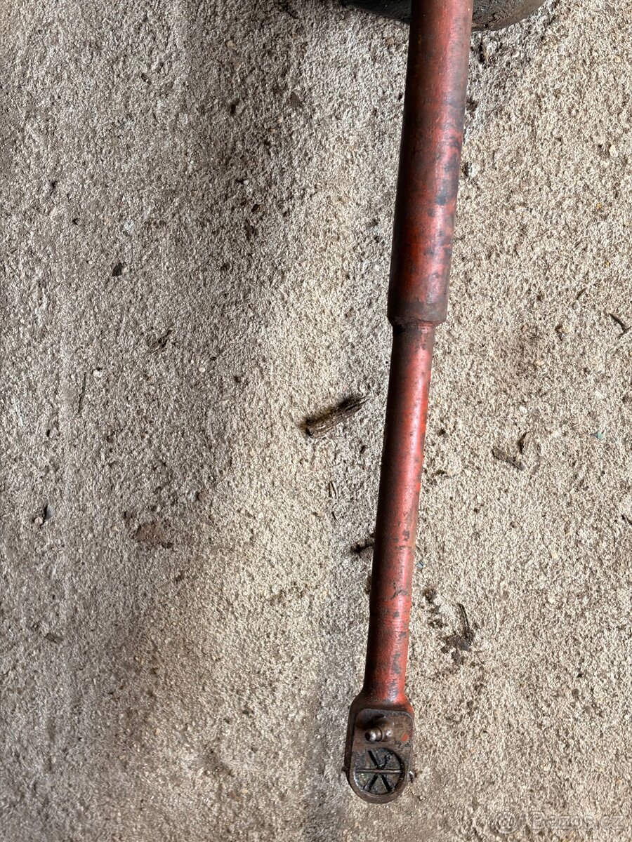 Zetor 25 spojovací tyče - 2