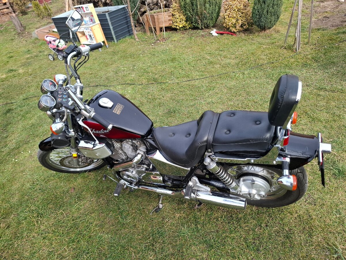 Honda Shadow 800 malý nájezd - 2