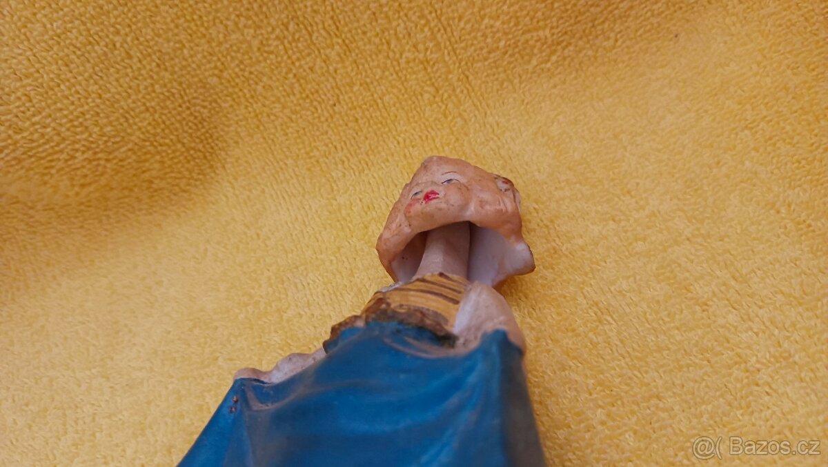 Zajímavá stará soška - 2