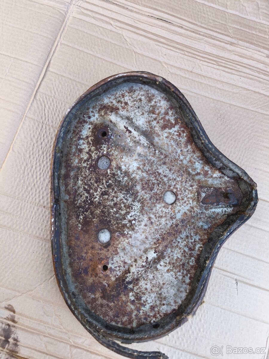 Jawa Pérák sedlo - 2