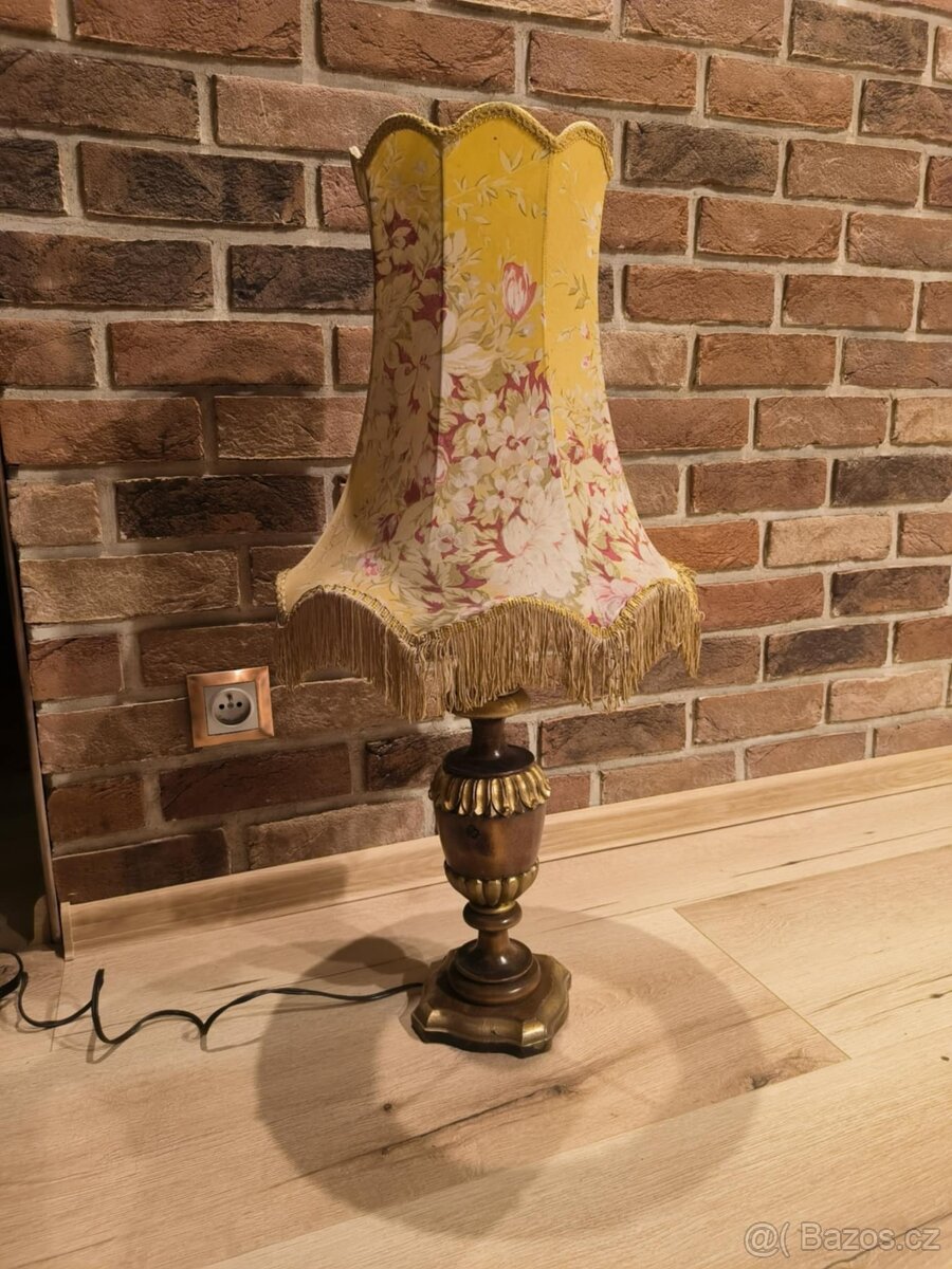 Retro lampa - 2