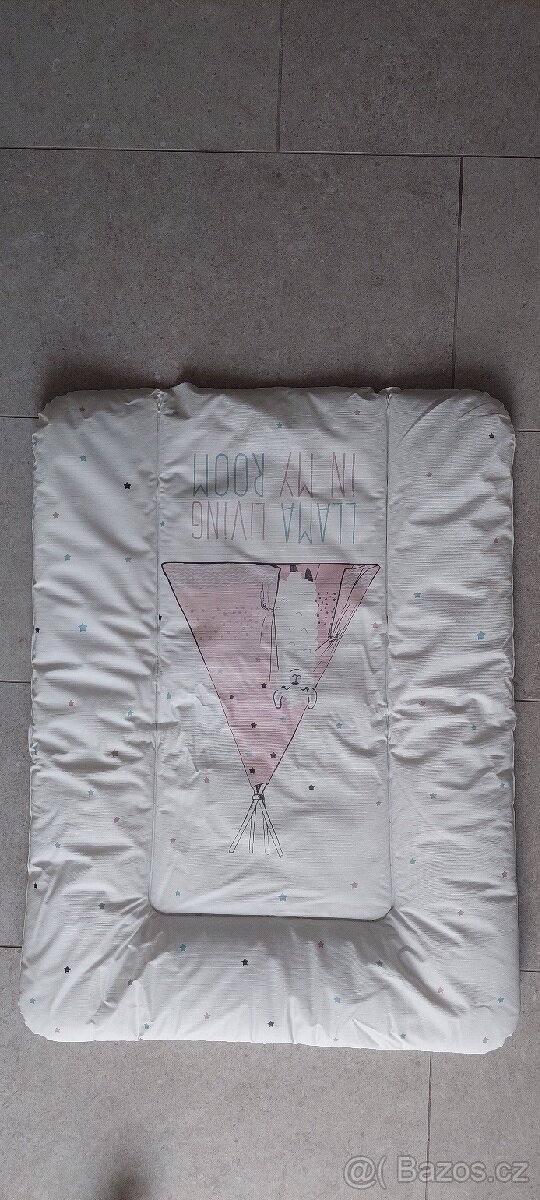 PŘEBALOVACÍ PODLOŽKA - 2