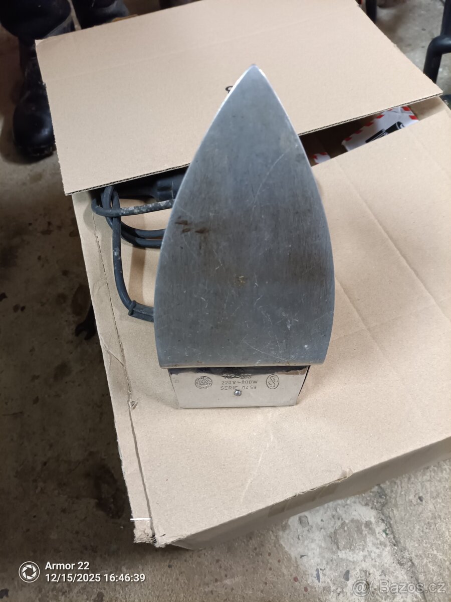 Stará žehlička - 2