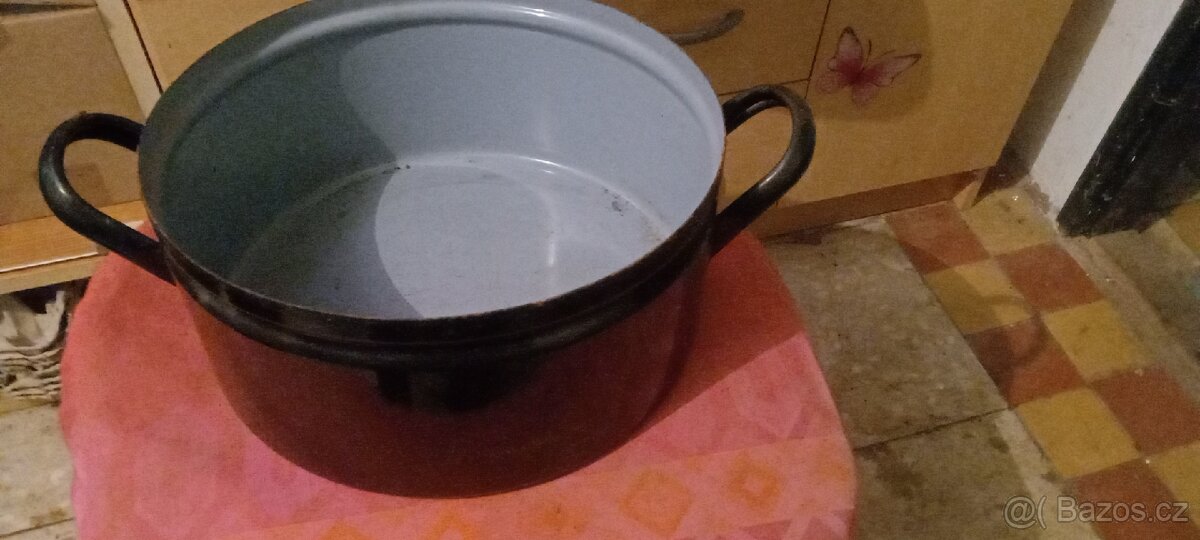 Různé nádobí - 2