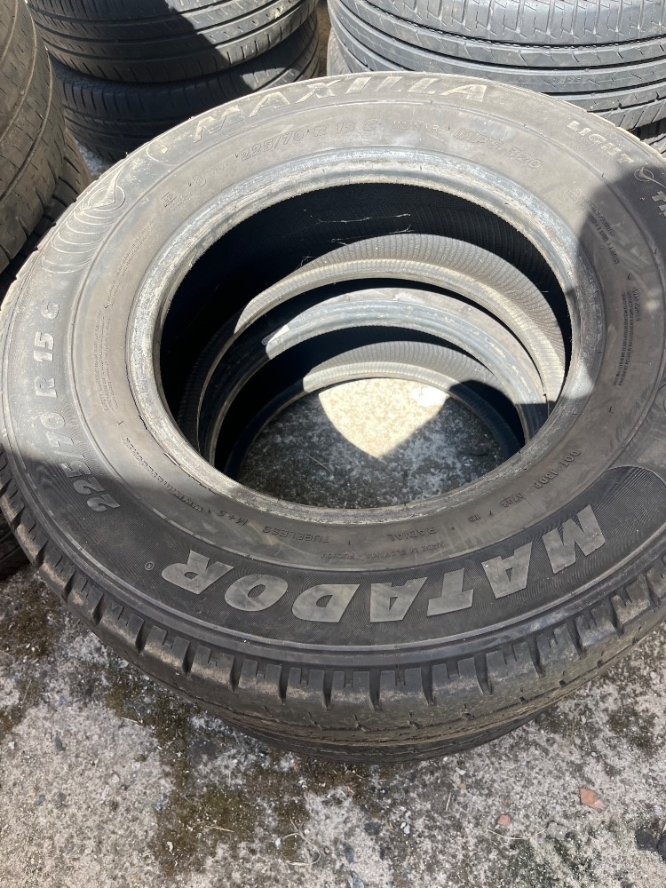 225/70R15C Matador - 2