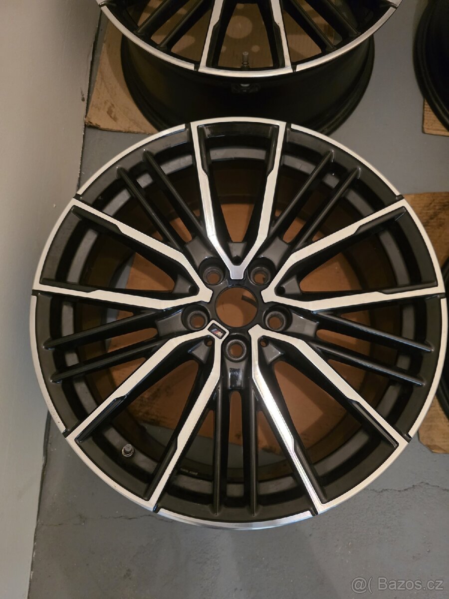 Originál kola 19” BMW m-packet - 2