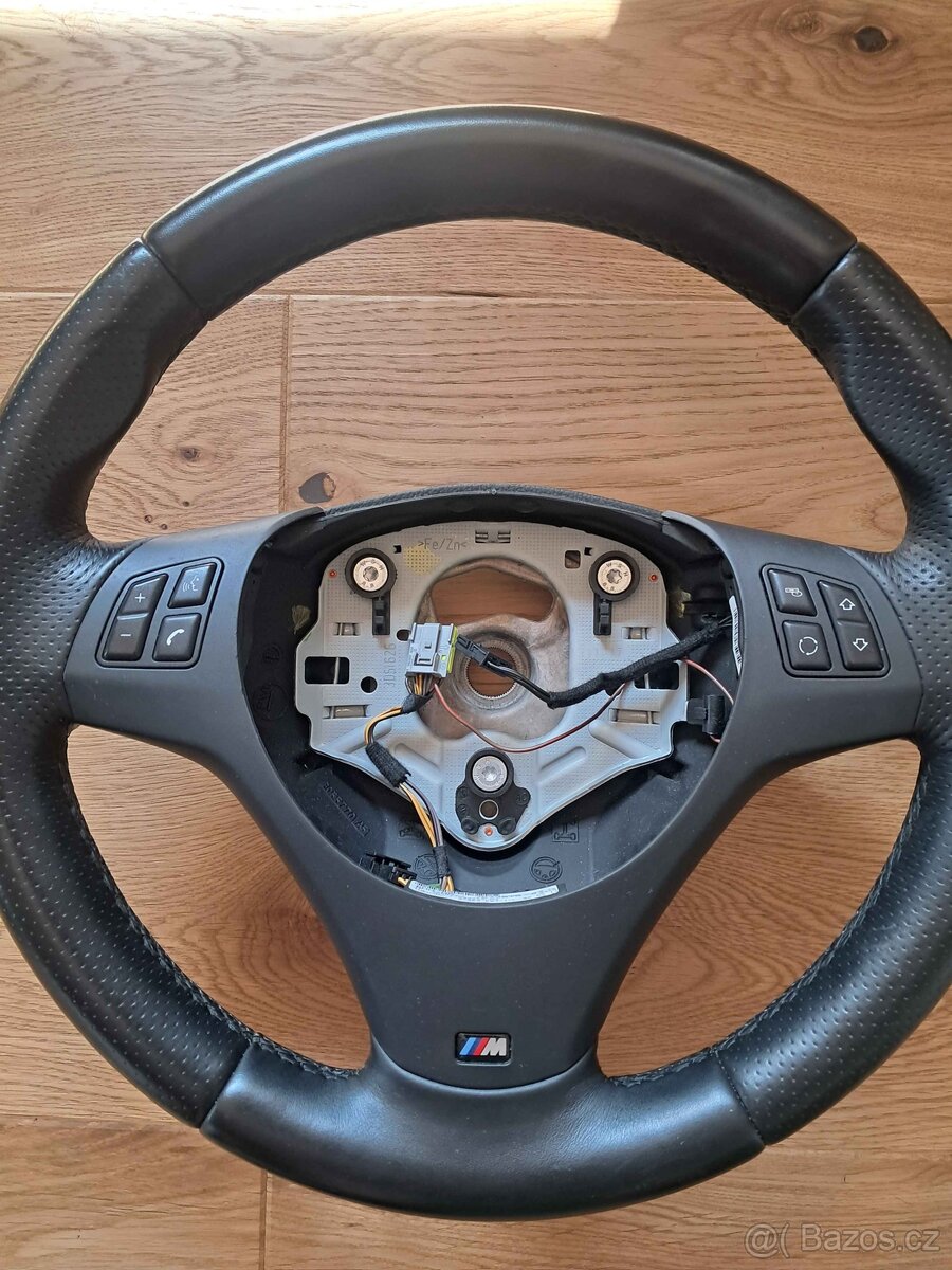 BMW M multifunkční volant - 2