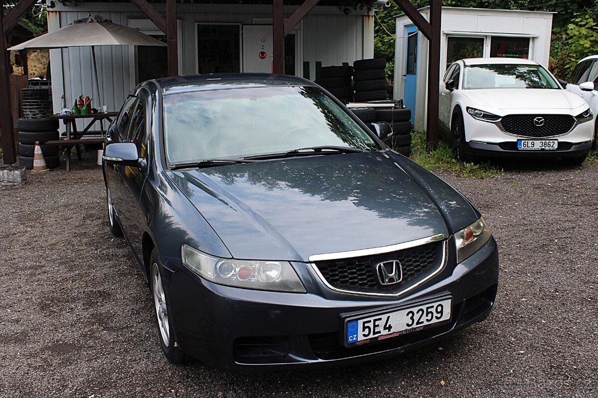 Honda Accord - 2
