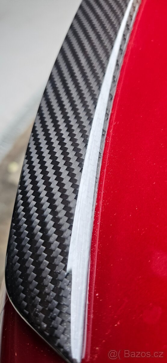 Karbonový spoiler BMW G60 - 2